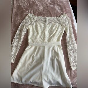 lucen by nikibiki white lace romper